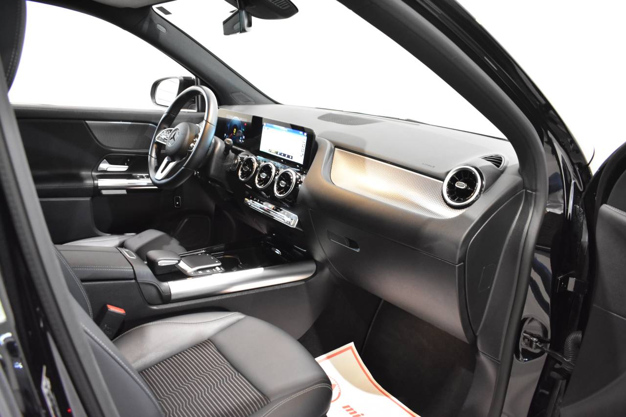 MERCEDES-BENZ GLA en Minoautos