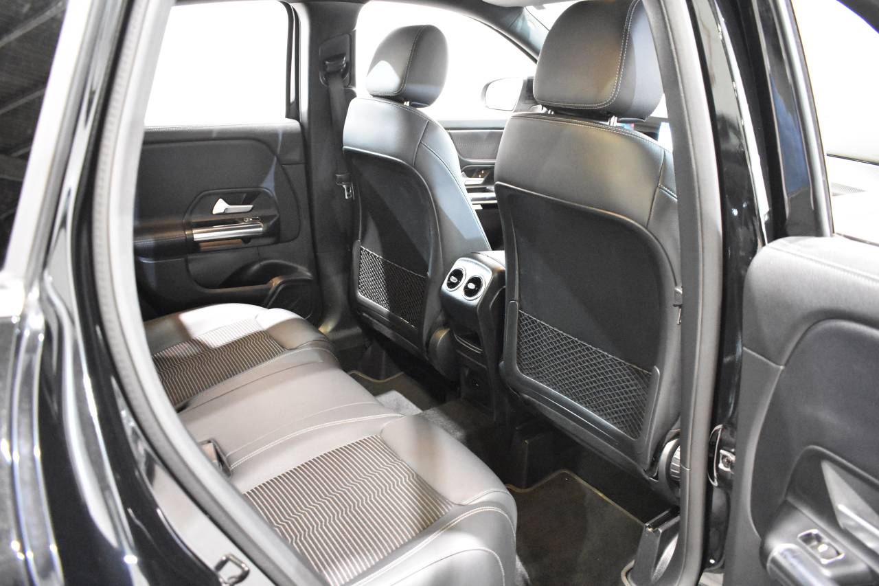 MERCEDES-BENZ GLA en Minoautos