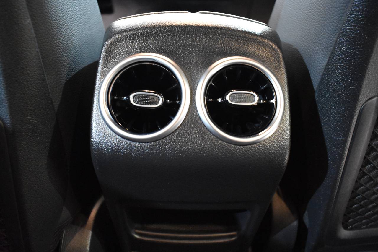 MERCEDES-BENZ GLA en Minoautos