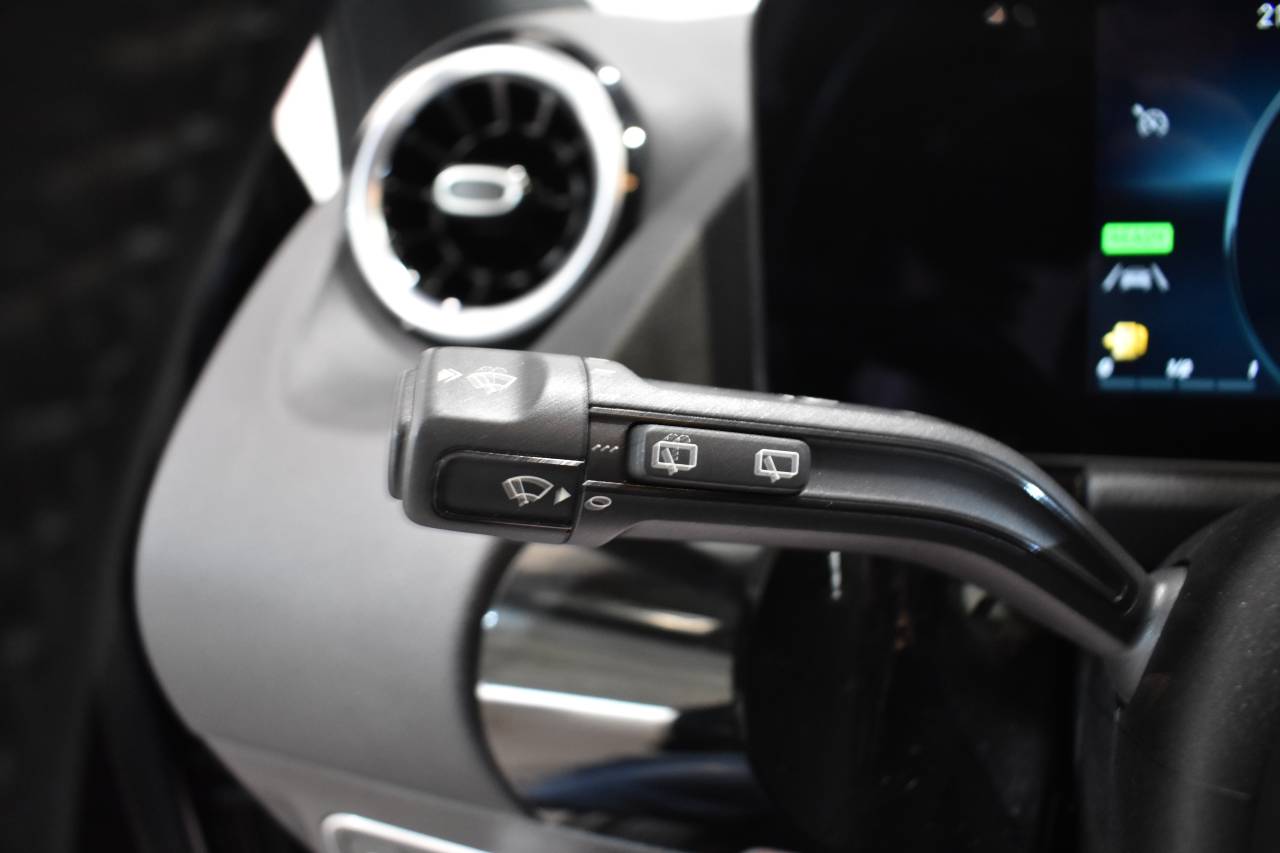 MERCEDES-BENZ GLA en Minoautos