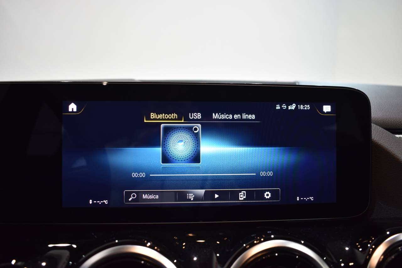 MERCEDES-BENZ GLA en Minoautos