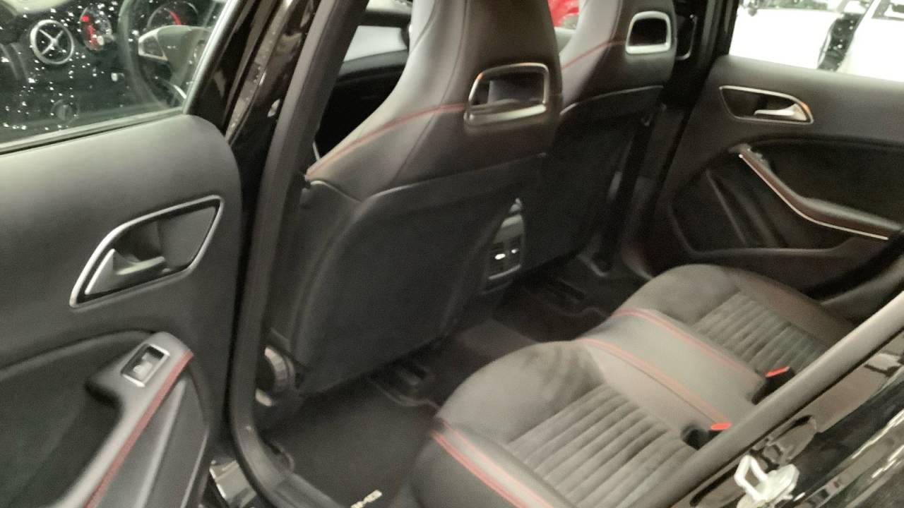 MERCEDES-BENZ GLA en Minoautos