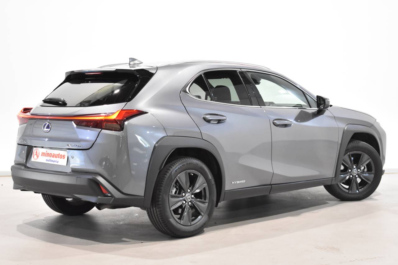 LEXUS UX en Minoautos