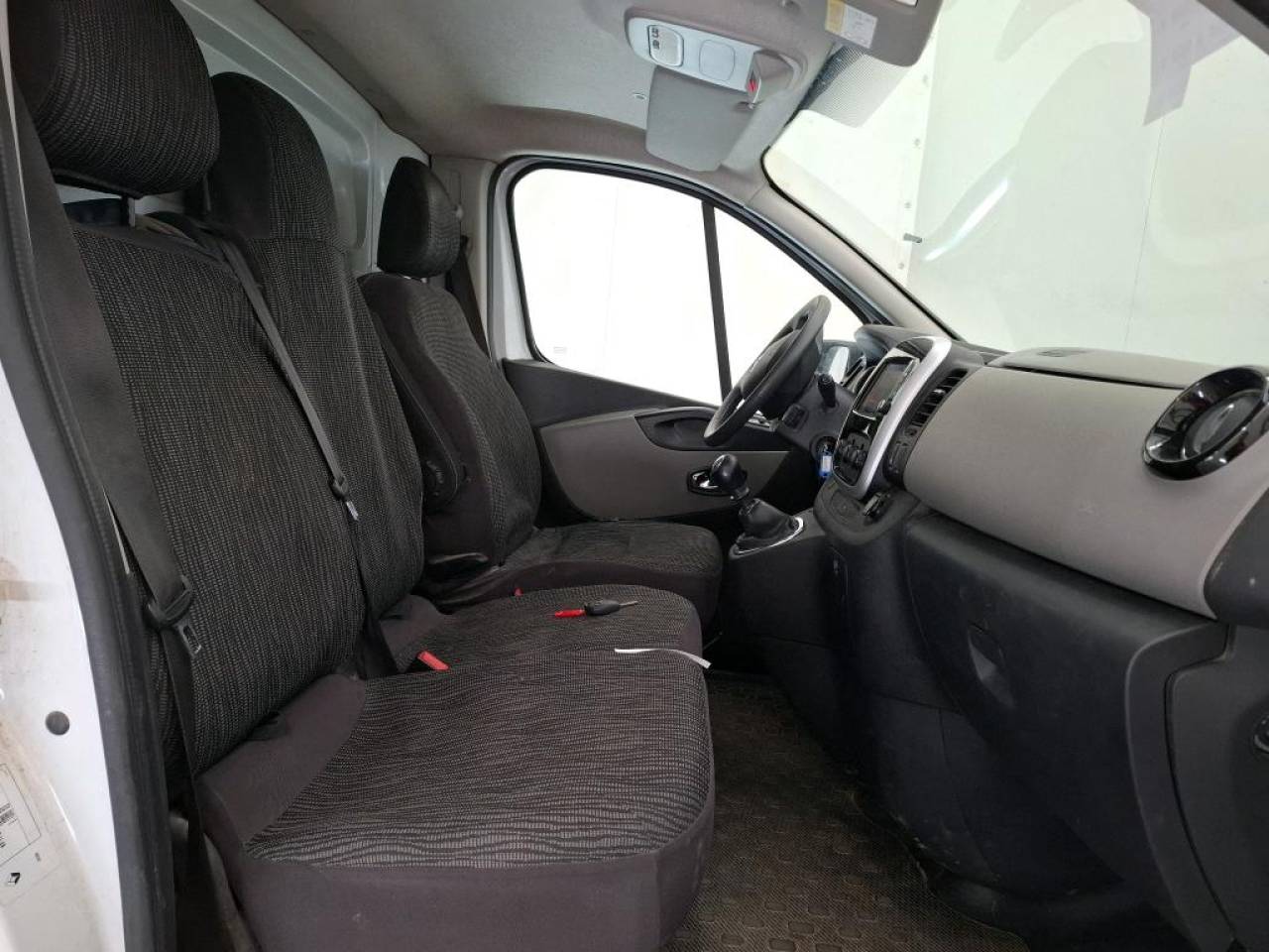 RENAULT TRAFIC en Minoautos