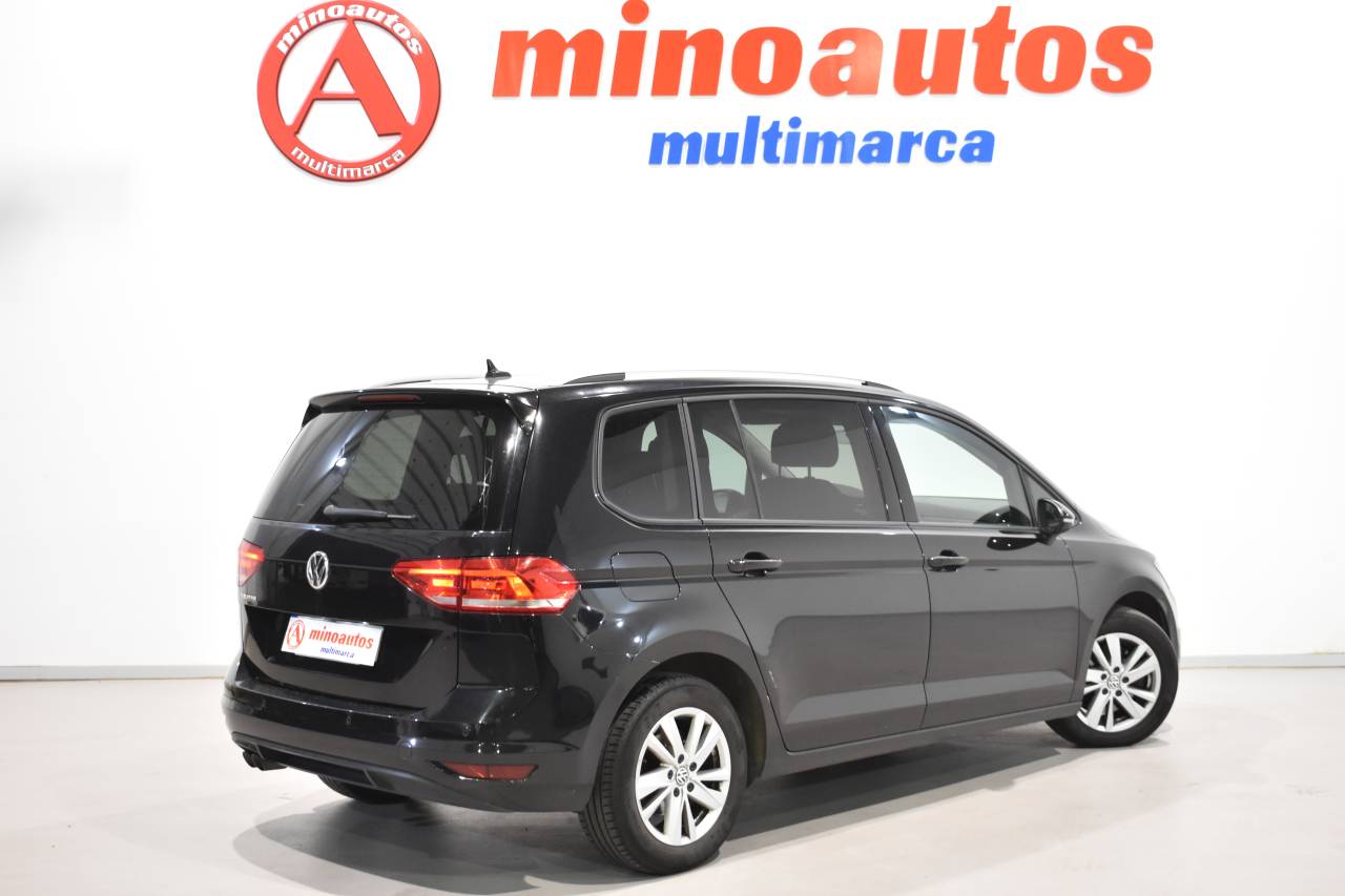 VW TOURAN en Minoautos