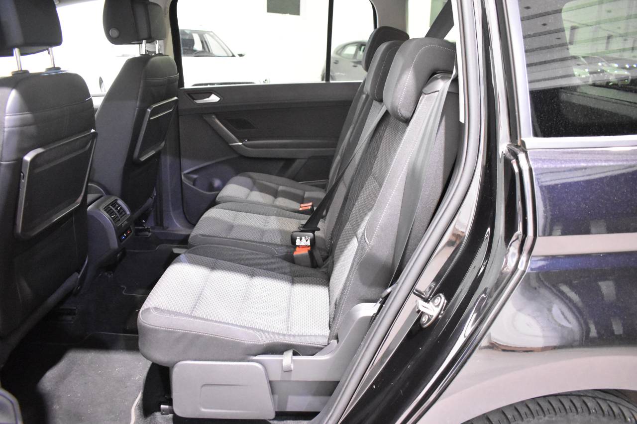 VW TOURAN en Minoautos