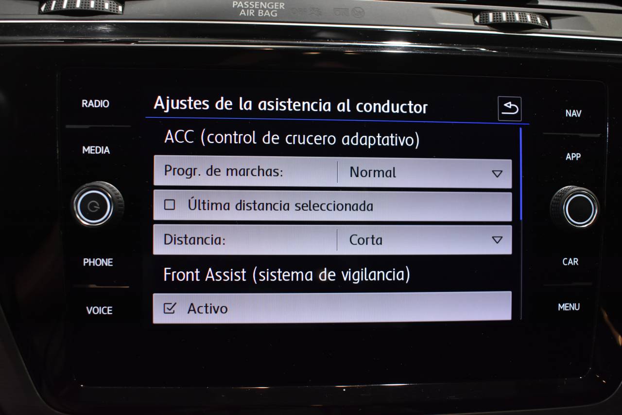 VW TOURAN en Minoautos