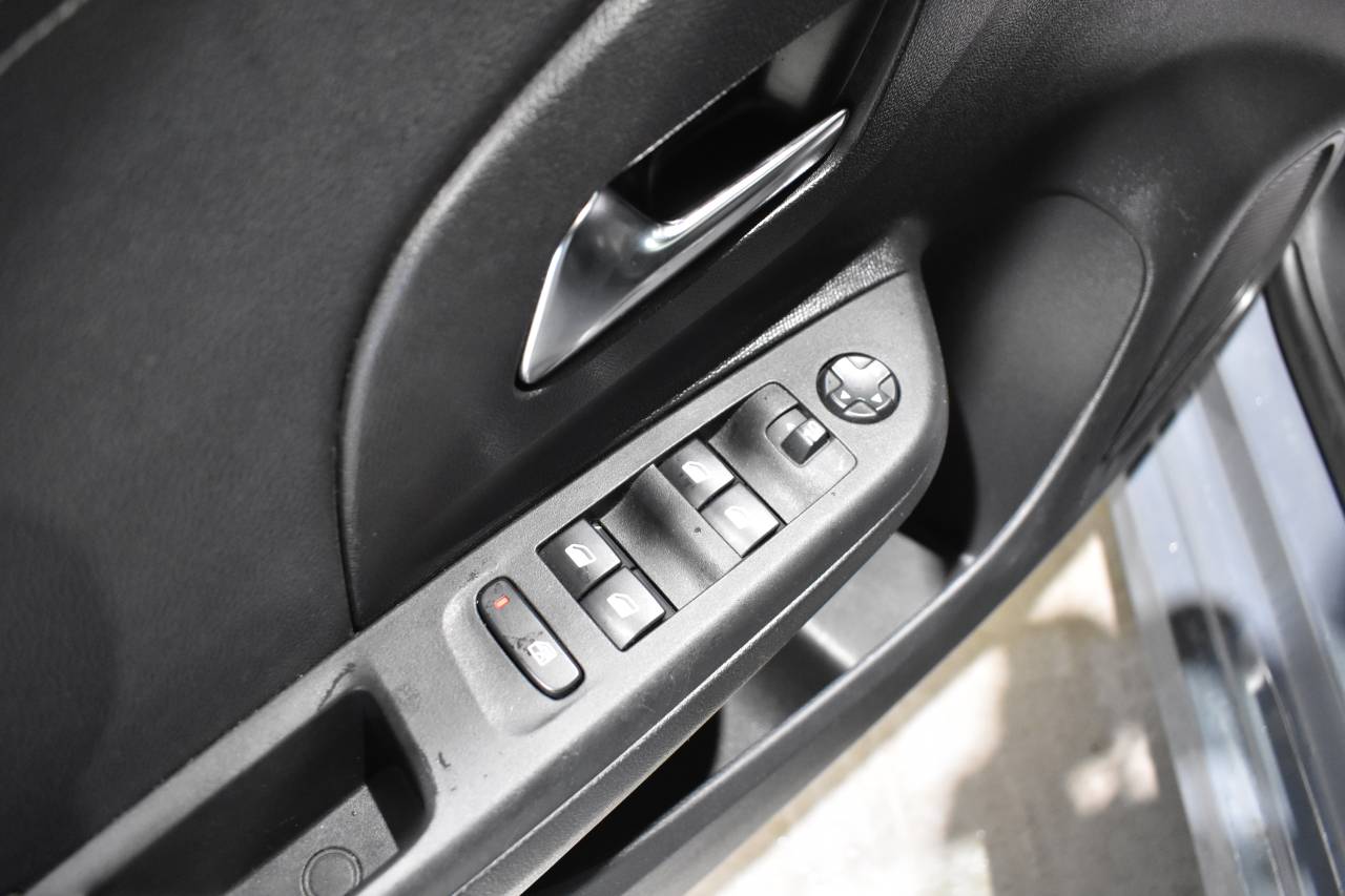 OPEL CORSA en Minoautos