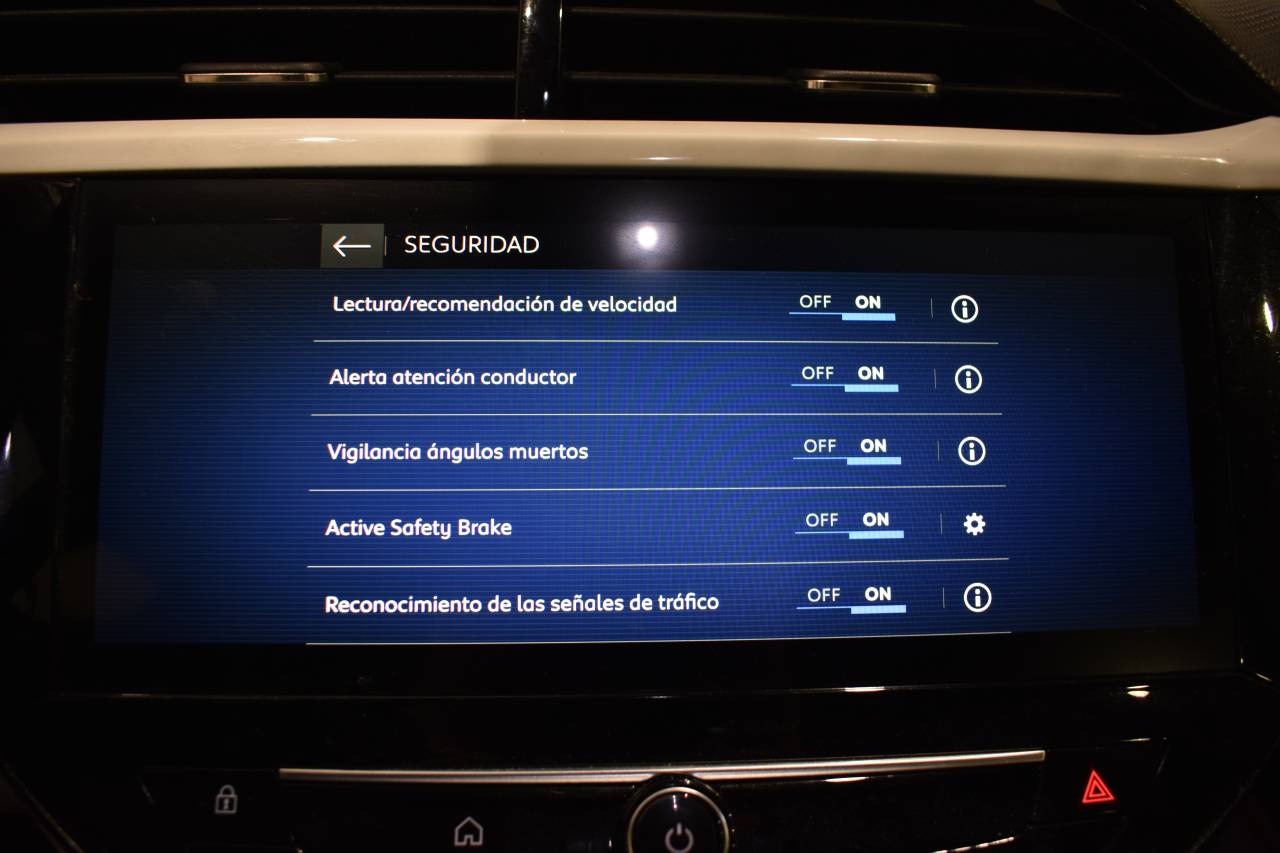 OPEL CORSA en Minoautos