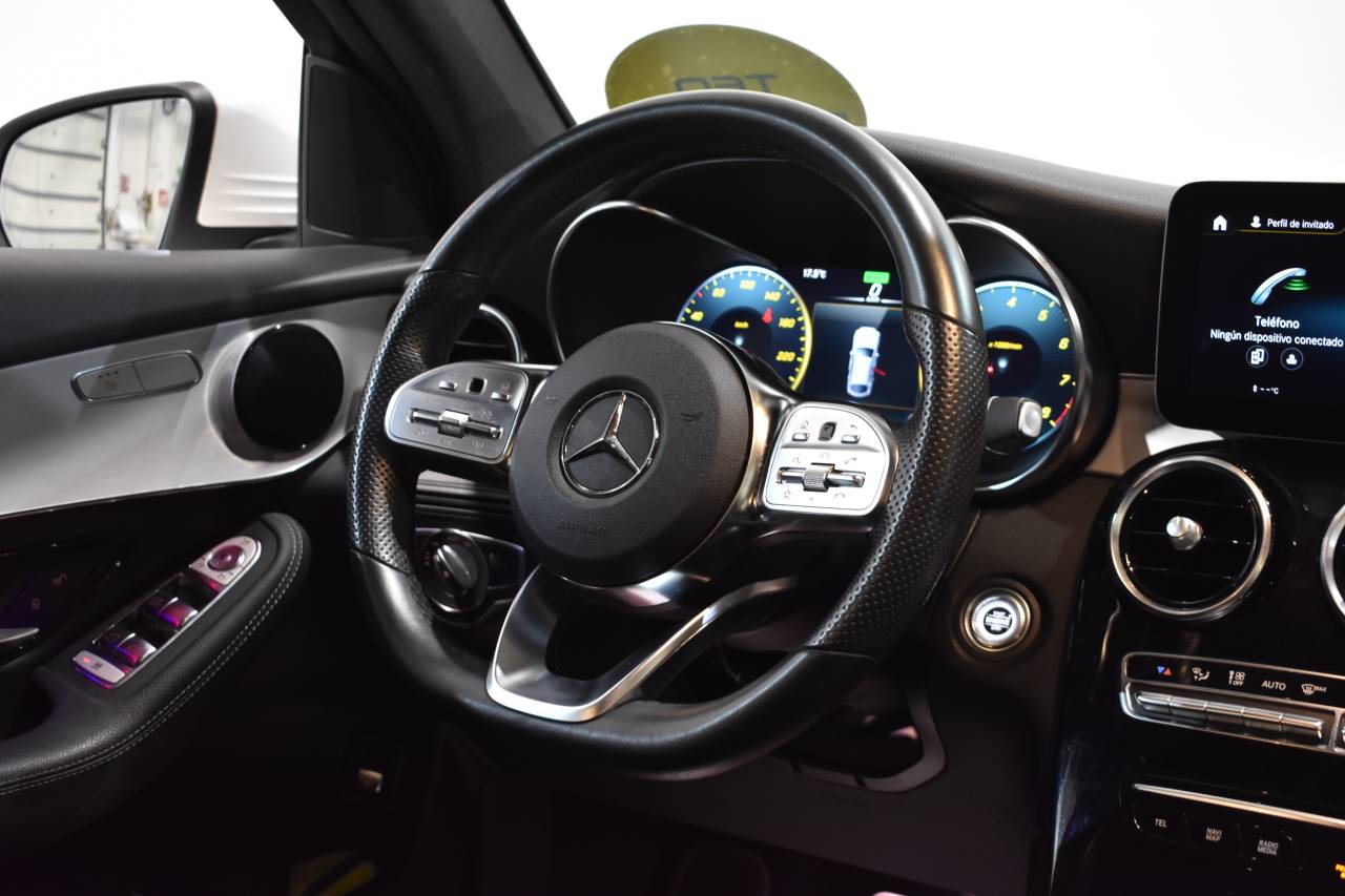 MERCEDES-BENZ GLC COUP� en Minoautos