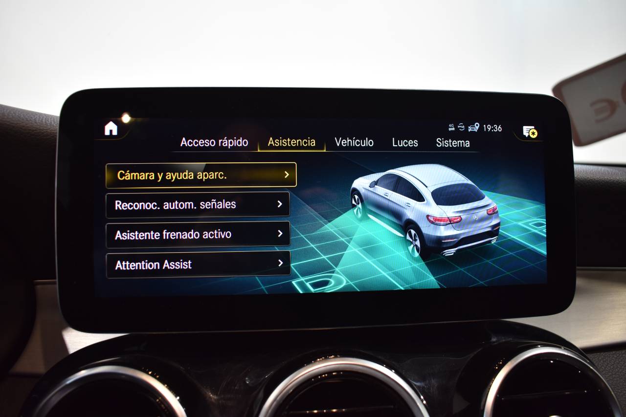 MERCEDES-BENZ GLC COUP� en Minoautos