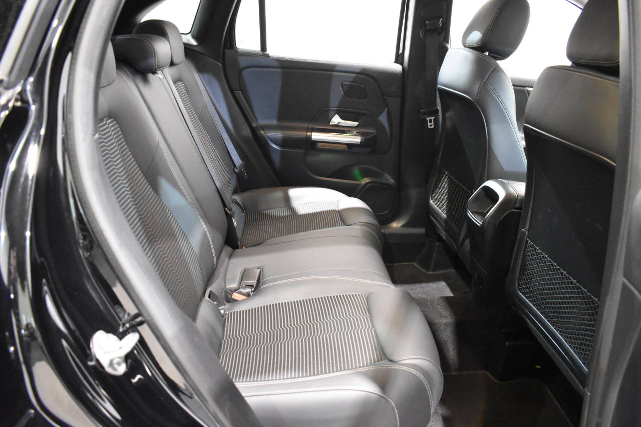 MERCEDES-BENZ GLA en Minoautos