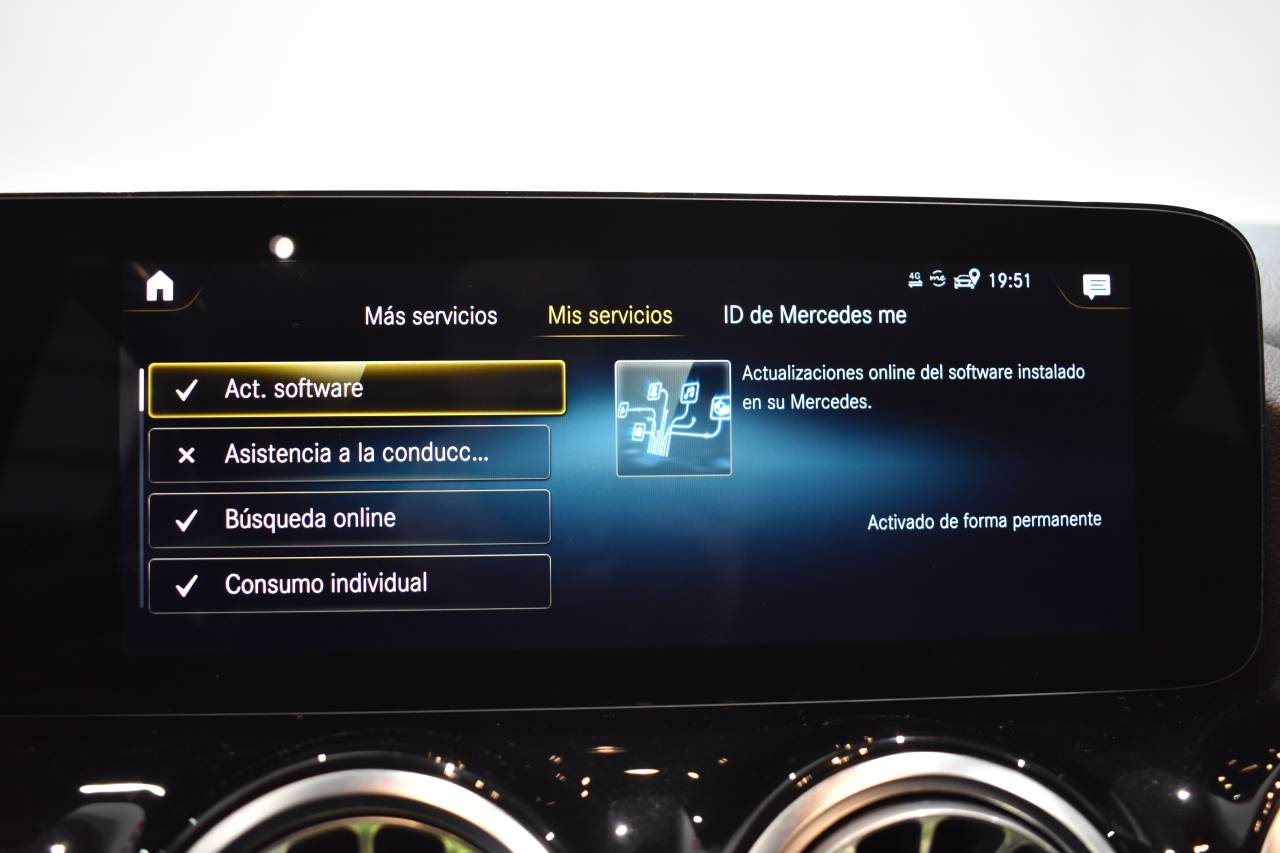 MERCEDES-BENZ GLA en Minoautos