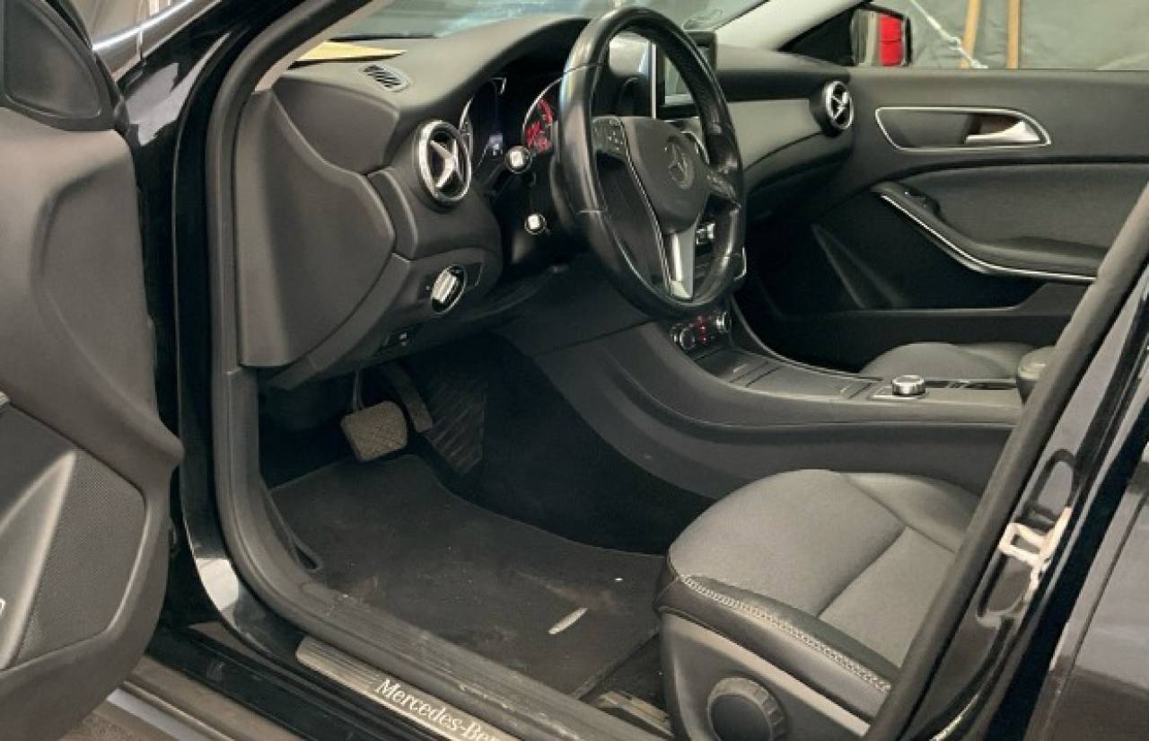 MERCEDES-BENZ GLA en Minoautos