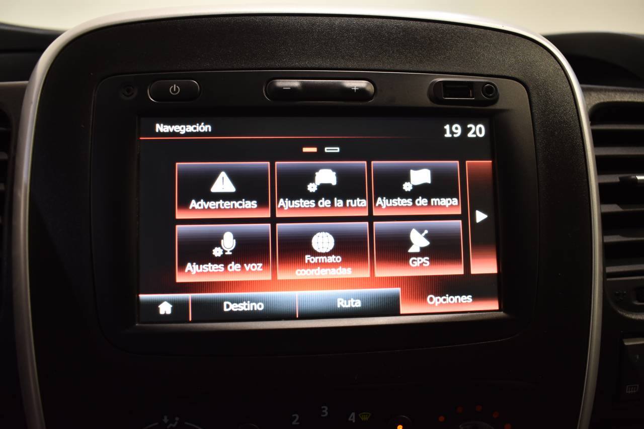 RENAULT TRAFIC en Minoautos