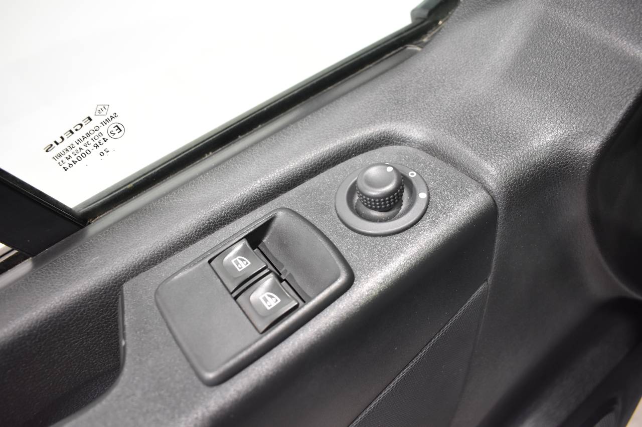 RENAULT TRAFIC en Minoautos