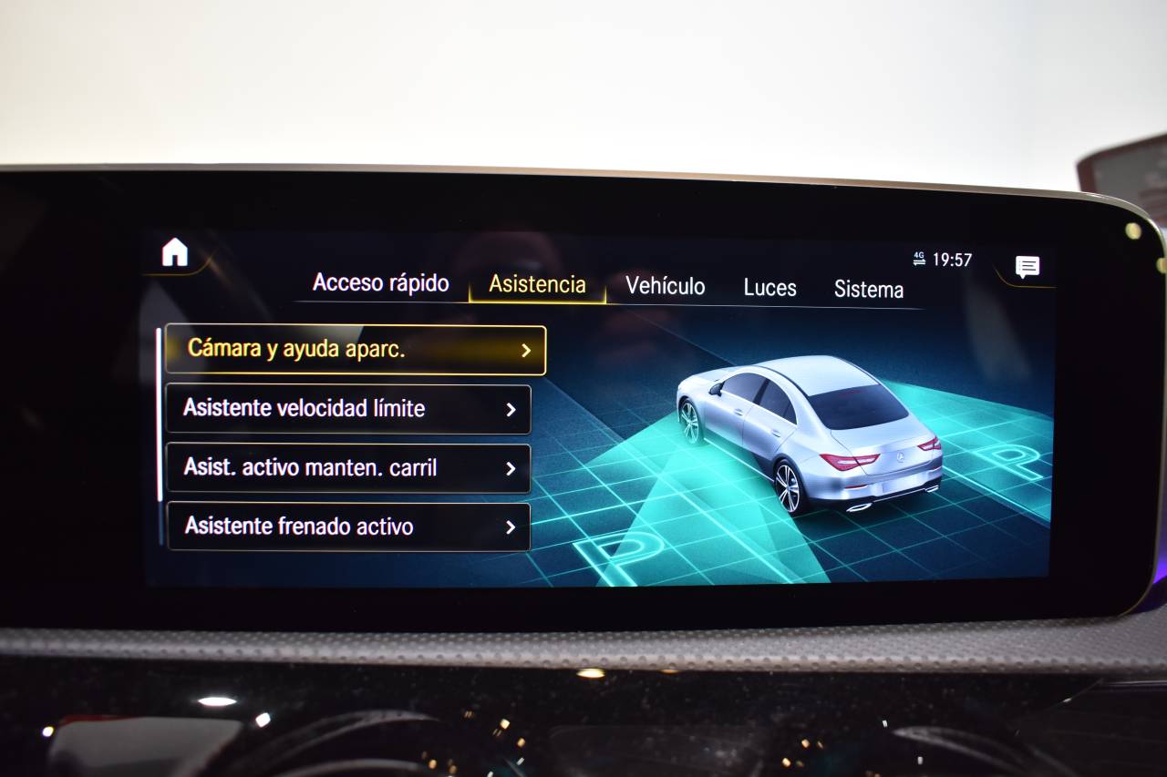 MERCEDES-BENZ CLA en Minoautos