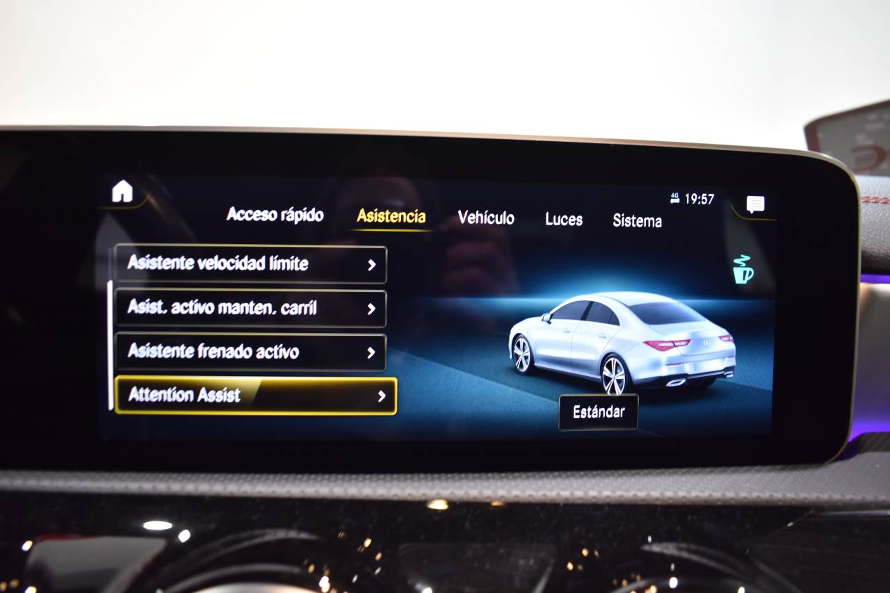 MERCEDES-BENZ CLA en Minoautos