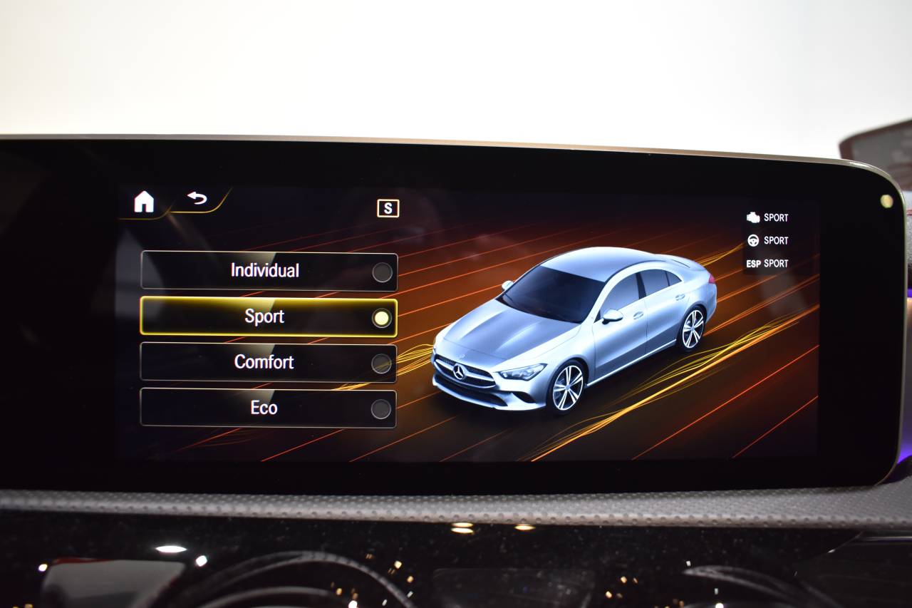 MERCEDES-BENZ CLA en Minoautos