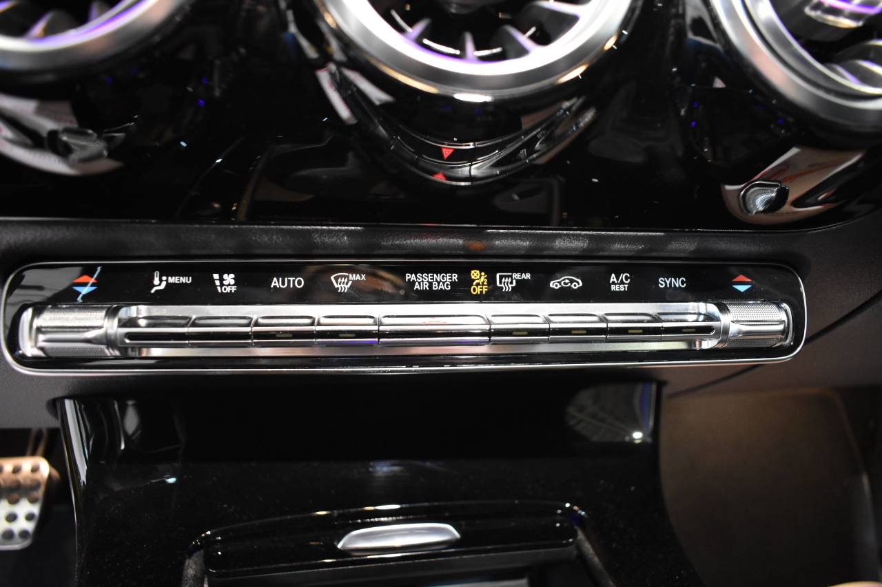 MERCEDES-BENZ CLA en Minoautos