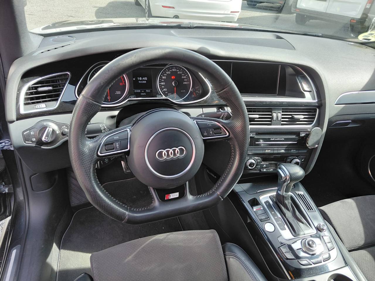 AUDI A4 AVANT en Minoautos