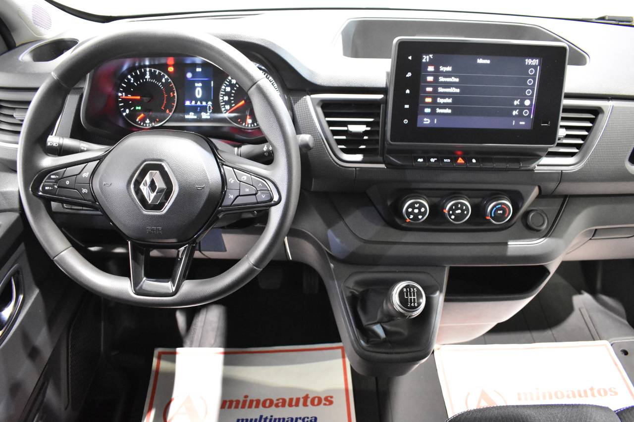 RENAULT TRAFIC en Minoautos