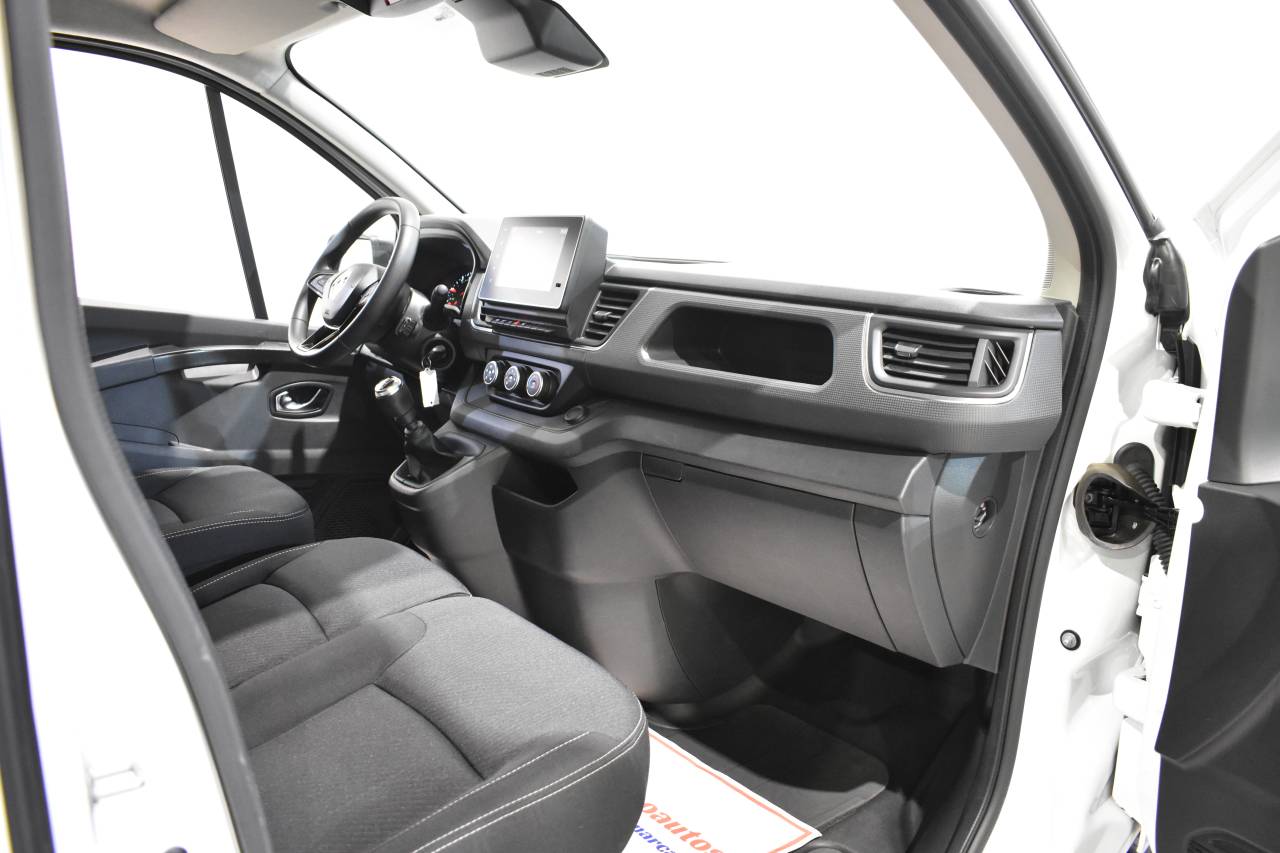 RENAULT TRAFIC en Minoautos