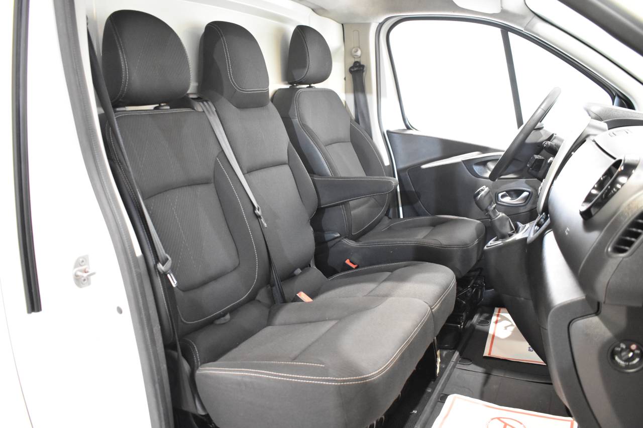 RENAULT TRAFIC en Minoautos